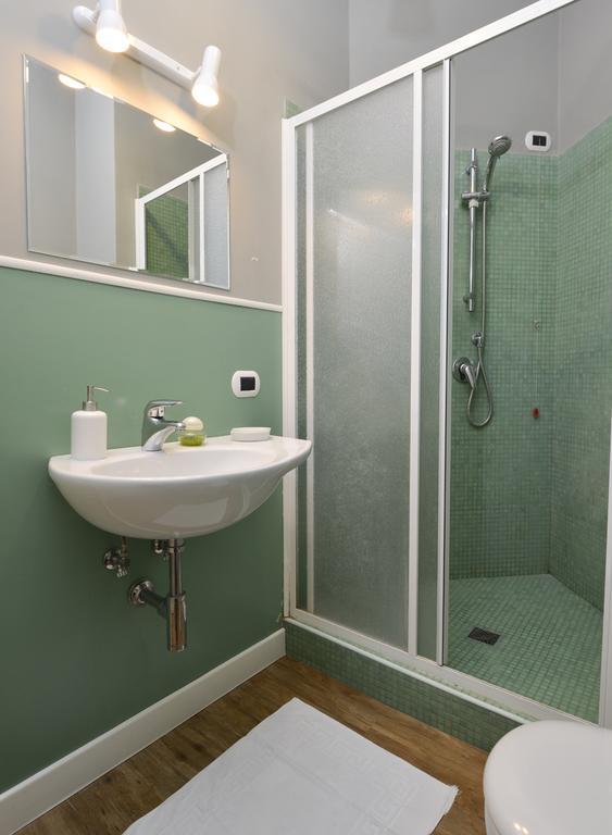 Rooms Of Rome Bilik gambar