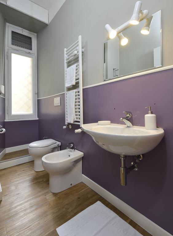 Rooms Of Rome Bilik gambar